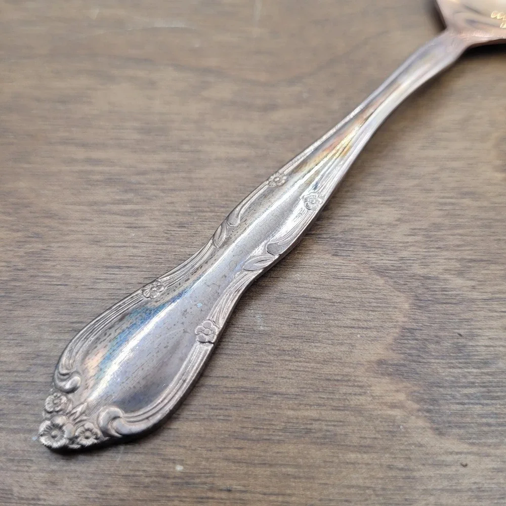 Golden Rose Tiara‎ by Towle Silversmiths 44 Pieces Service for 8 Korea Flatware